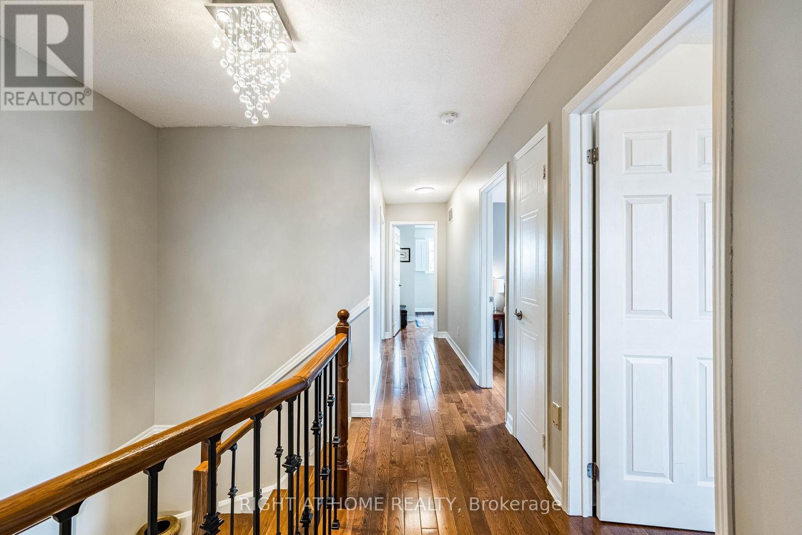 16 Woodside Court, Brampton, Ontario  L6Y 3Z3 - Photo 24 - W13012312