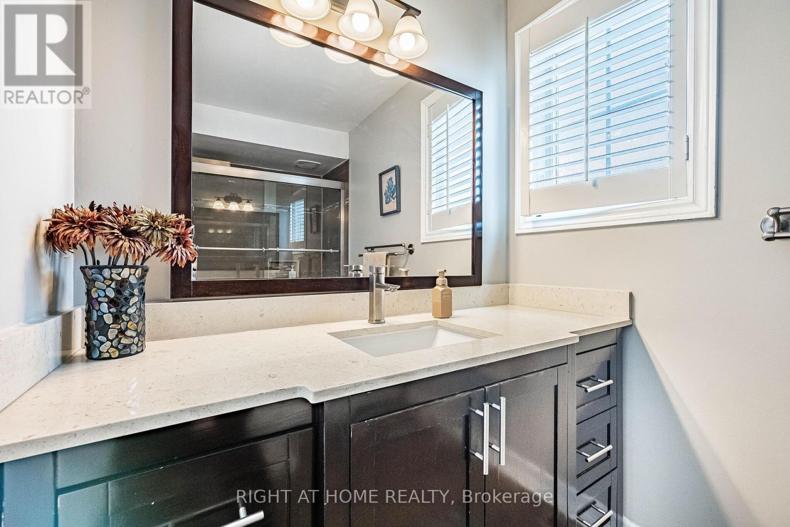 16 Woodside Court, Brampton, Ontario  L6Y 3Z3 - Photo 26 - W13012312