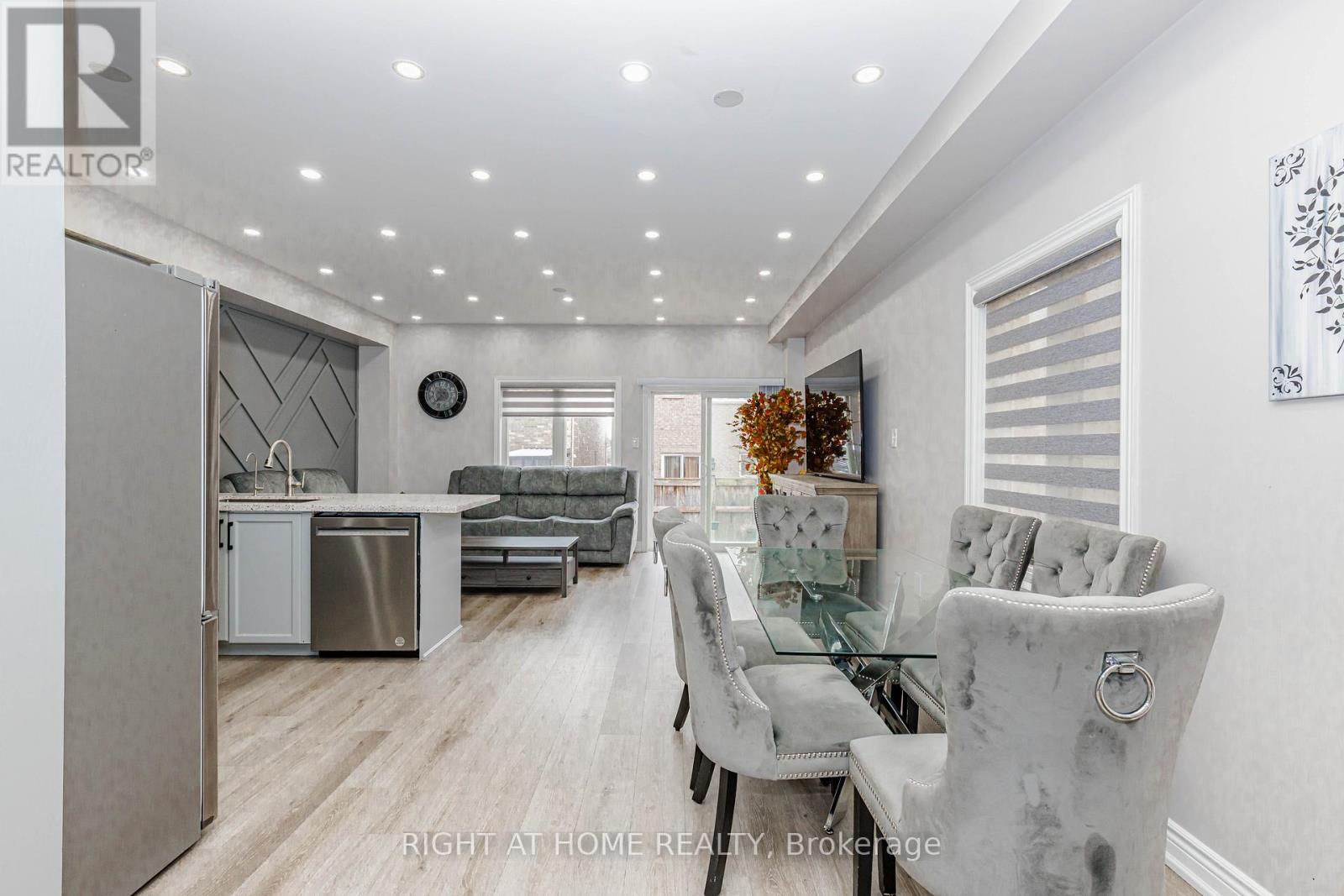 83 Crumlin Crescent, Brampton, Ontario  L6X 0Y4 - Photo 11 - W13012322