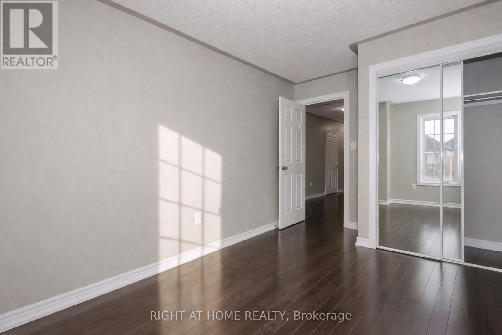 83 Crumlin Crescent, Brampton, Ontario  L6X 0Y4 - Photo 31 - W13012322