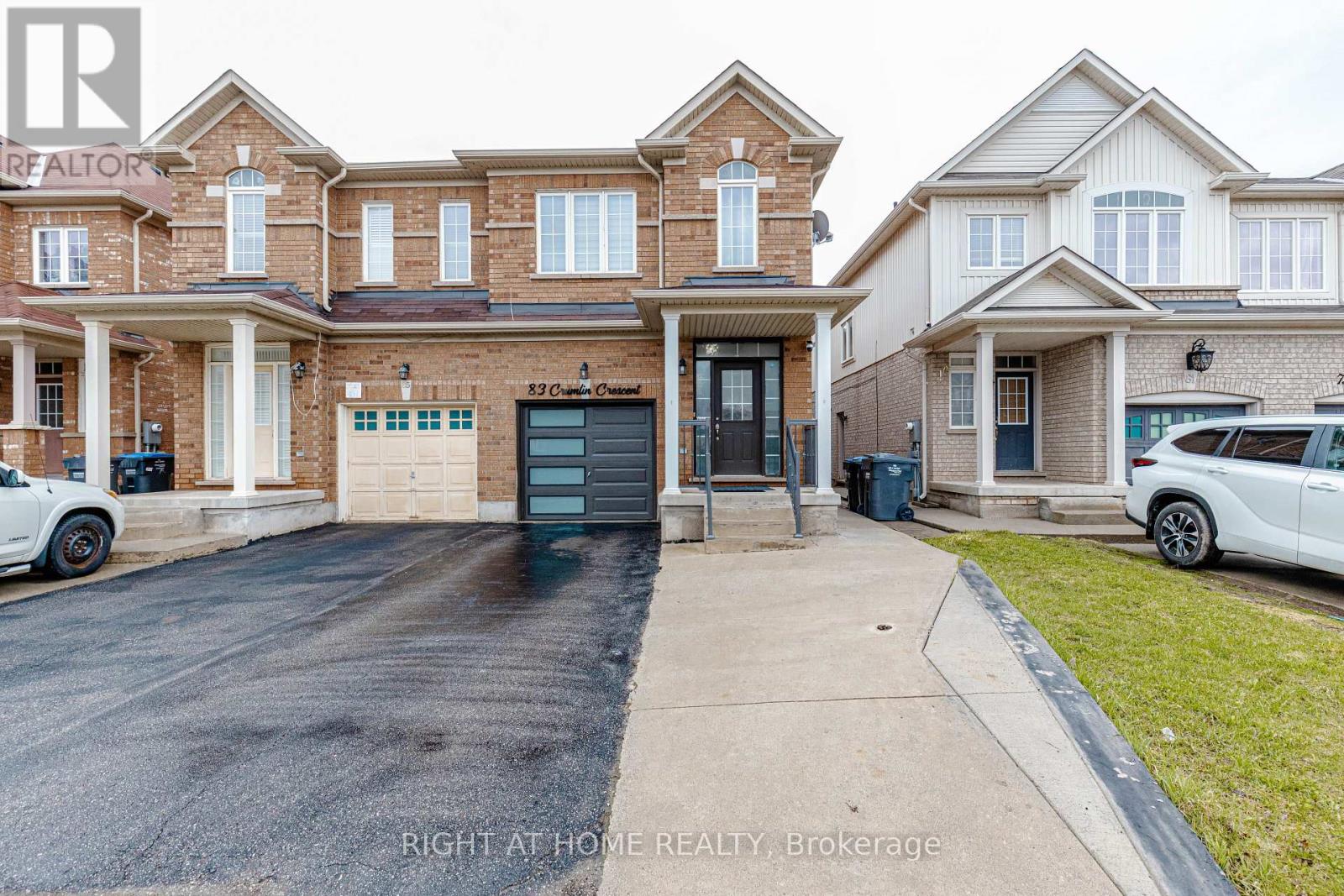 83 Crumlin Crescent, Brampton, Ontario  L6X 0Y4 - Photo 4 - W13012322