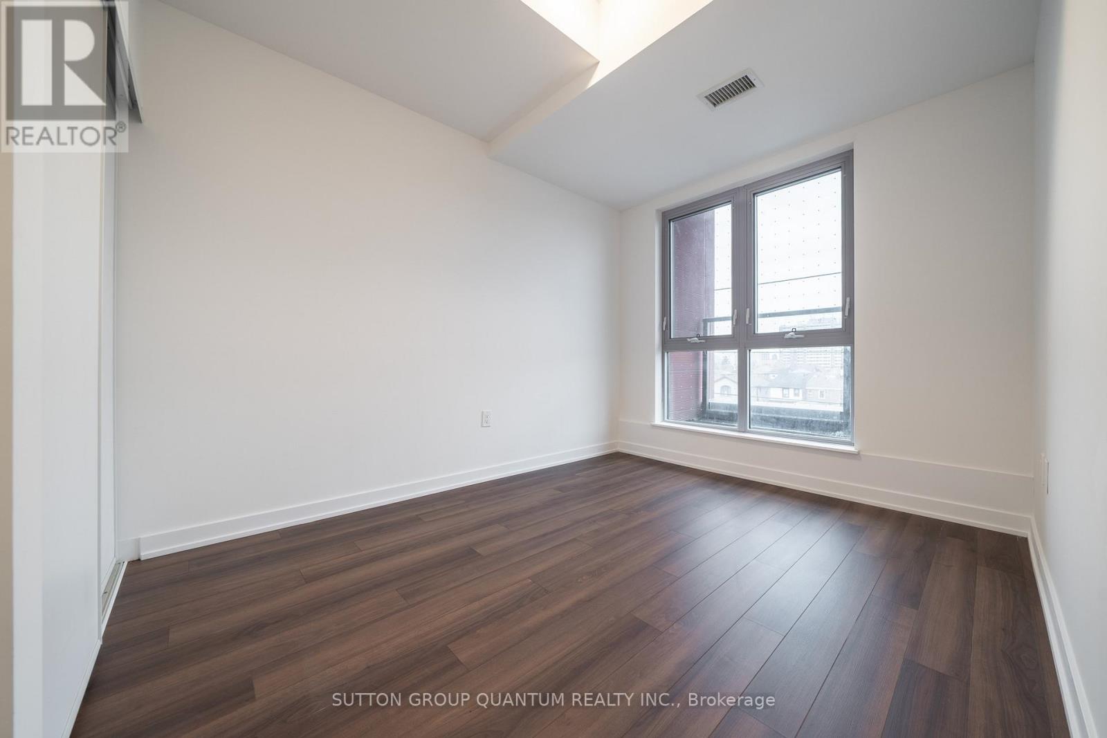 505 - 2433 Dufferin Street, Toronto, Ontario  M6E 0B4 - Photo 12 - W13012348