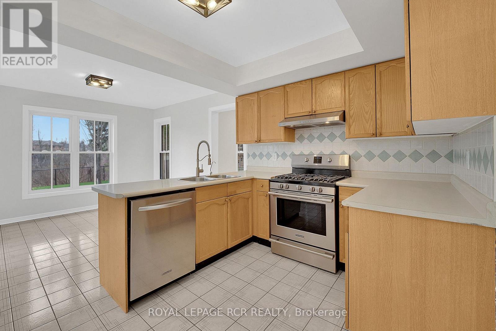 69 St Michaels Crescent, Caledon, Ontario  L7E 5Y9 - Photo 14 - W13012380