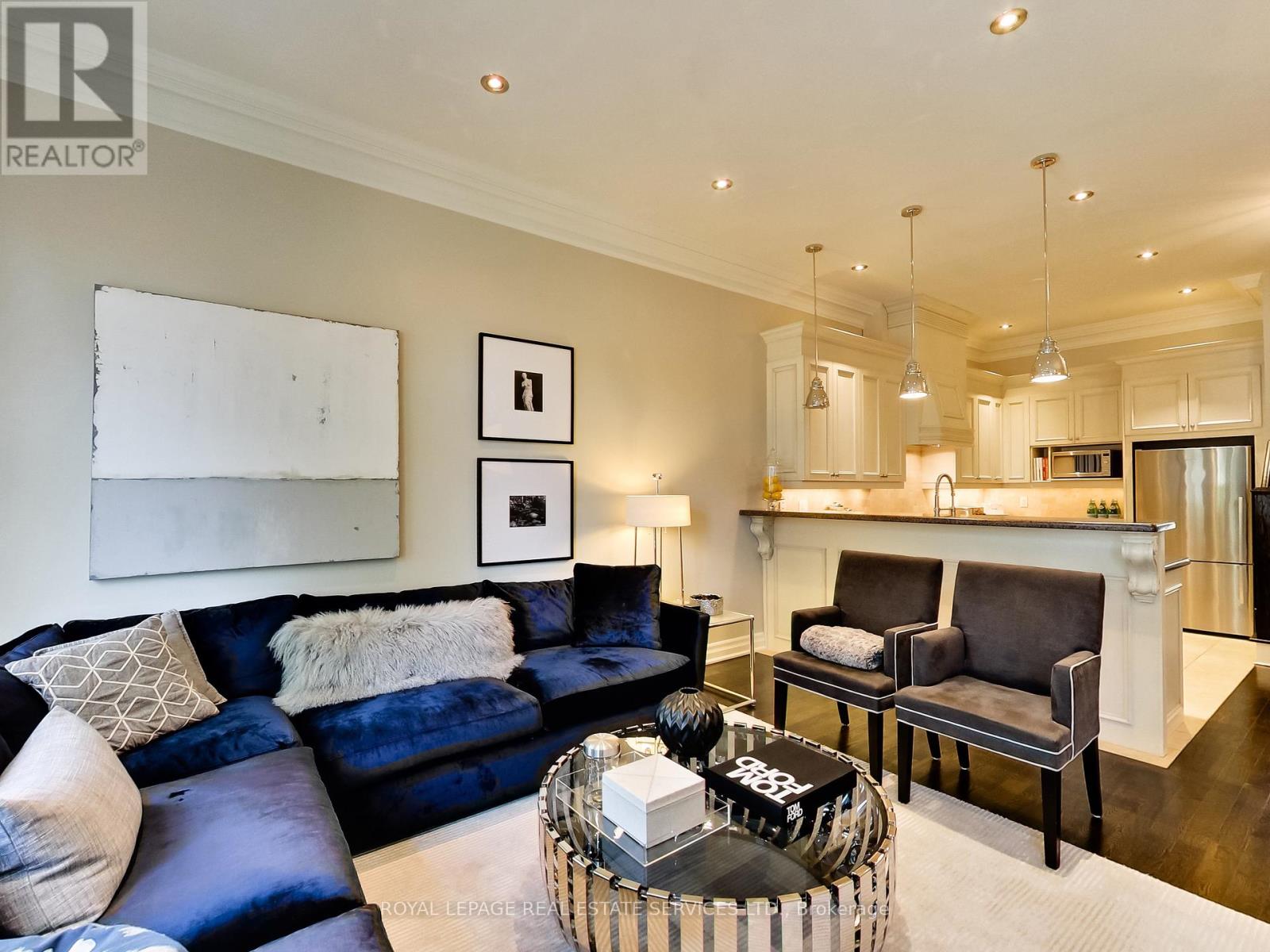 217a Aldercrest Road, Toronto (Alderwood), Ontario  M8W 4J5 - Photo 13 - W13012382