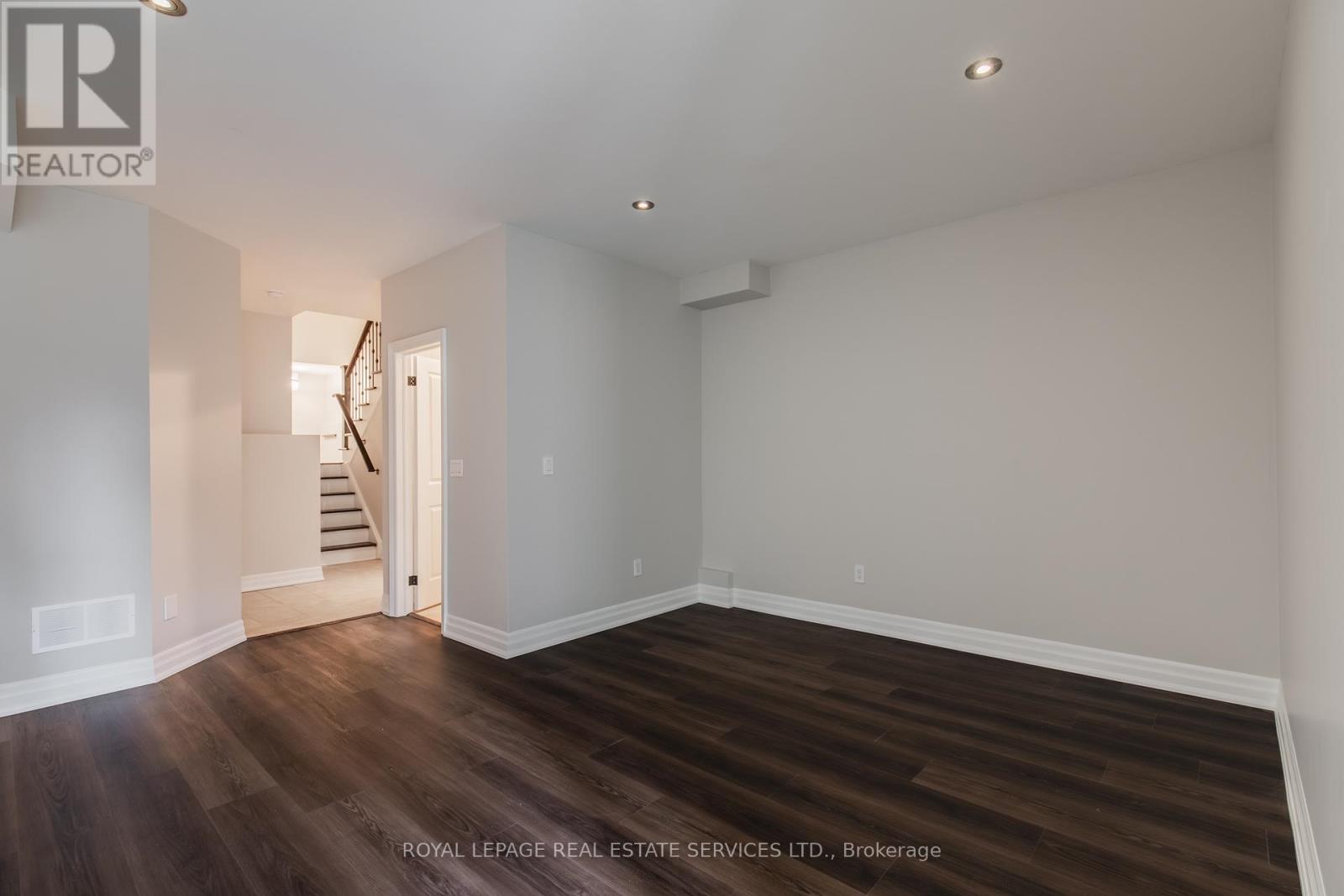 217a Aldercrest Road, Toronto (Alderwood), Ontario  M8W 4J5 - Photo 36 - W13012382