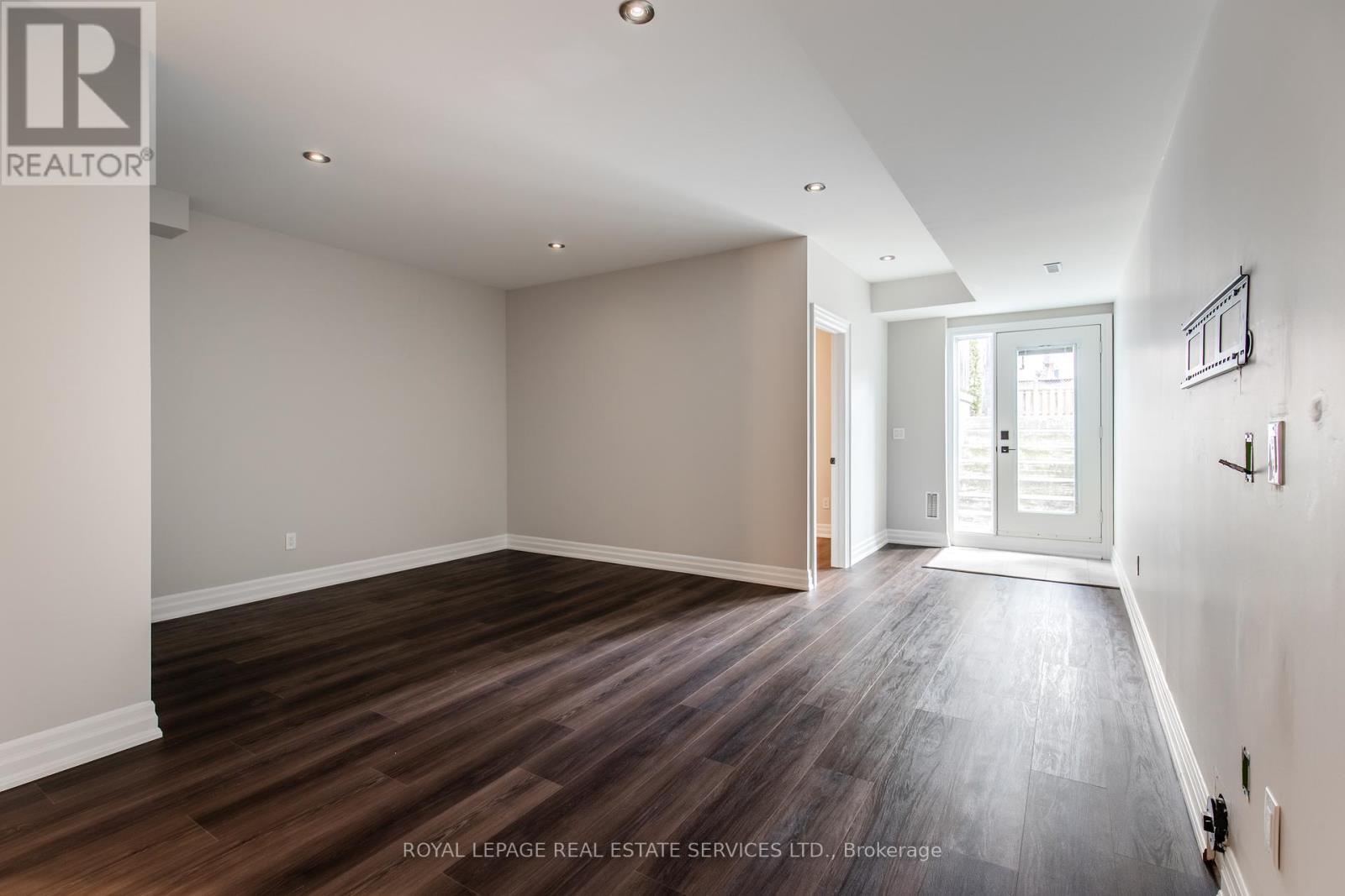 217a Aldercrest Road, Toronto (Alderwood), Ontario  M8W 4J5 - Photo 38 - W13012382