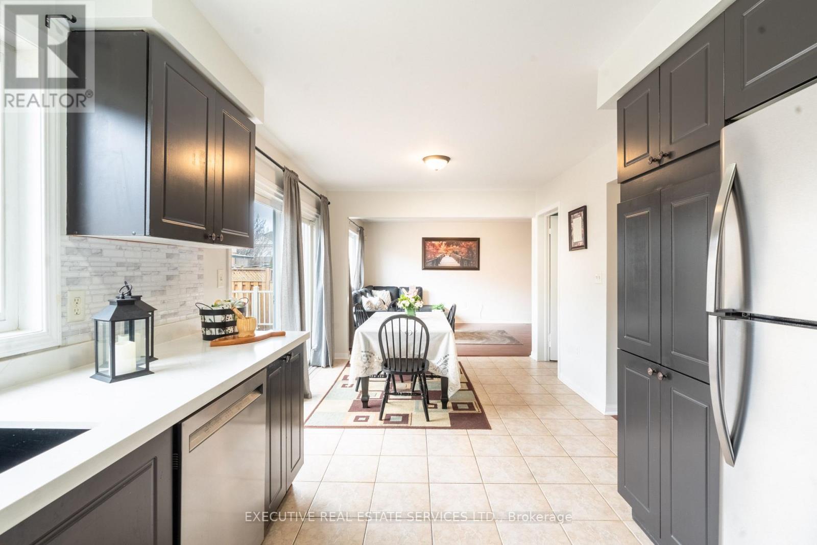 20 Wetmeadow Drive E, Brampton, Ontario  L7A 2T6 - Photo 13 - W13012384