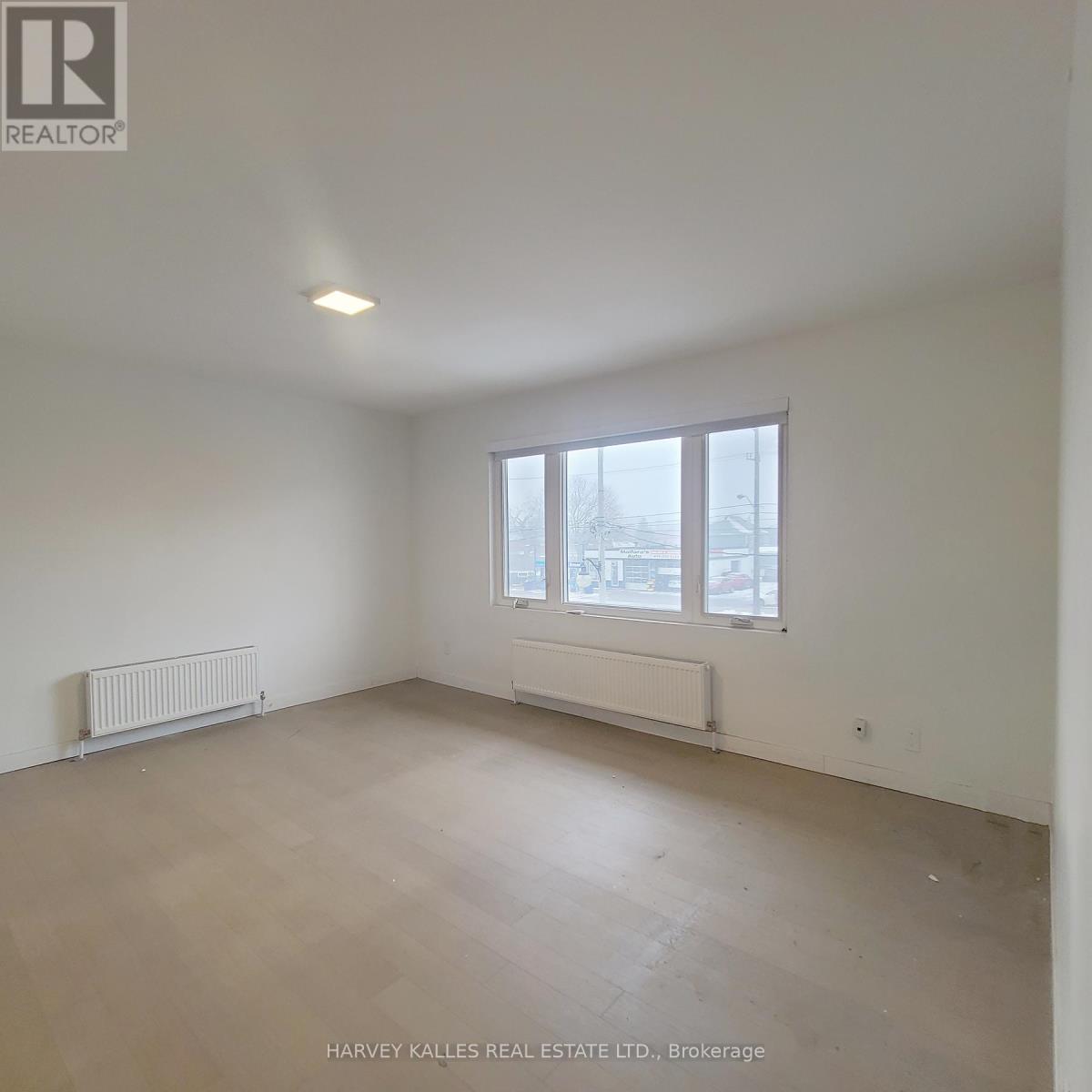 6 - 521 Browns Line, Toronto (Alderwood), Ontario  M8W 3V1 - Photo 7 - W13012398