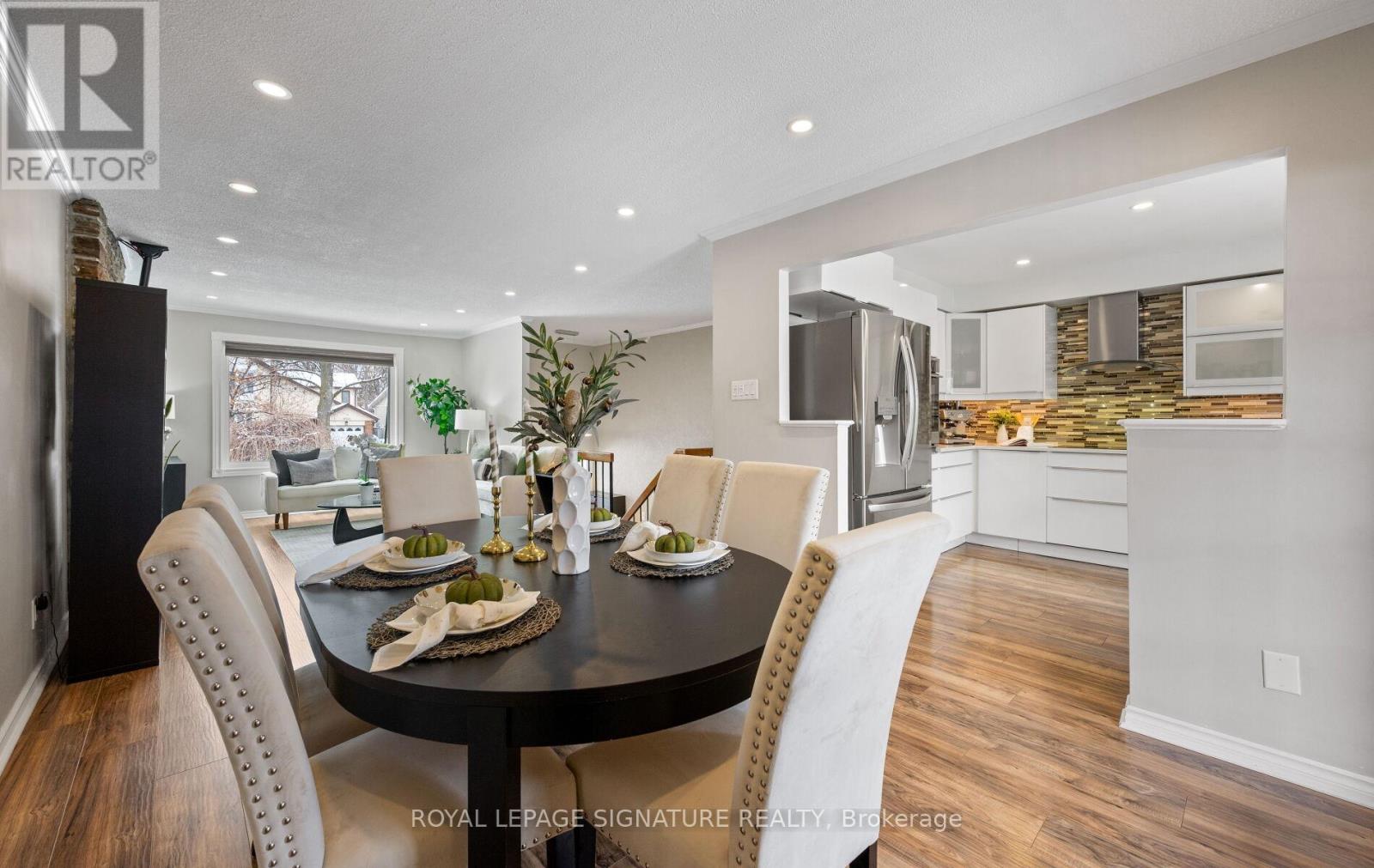 6943 Estoril Road, Mississauga, Ontario  L5N 1N3 - Photo 14 - W13012400