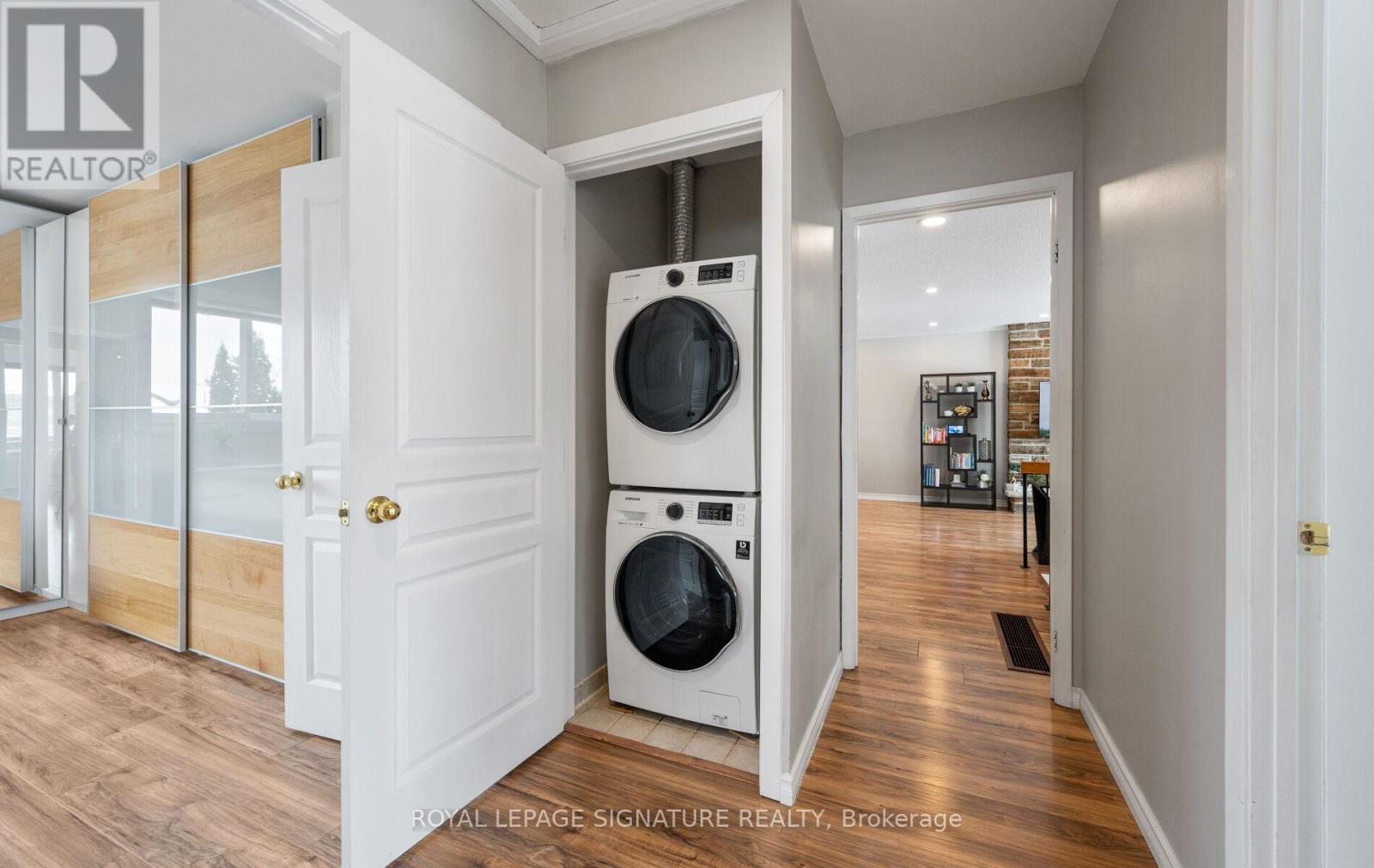 6943 Estoril Road, Mississauga, Ontario  L5N 1N3 - Photo 28 - W13012400