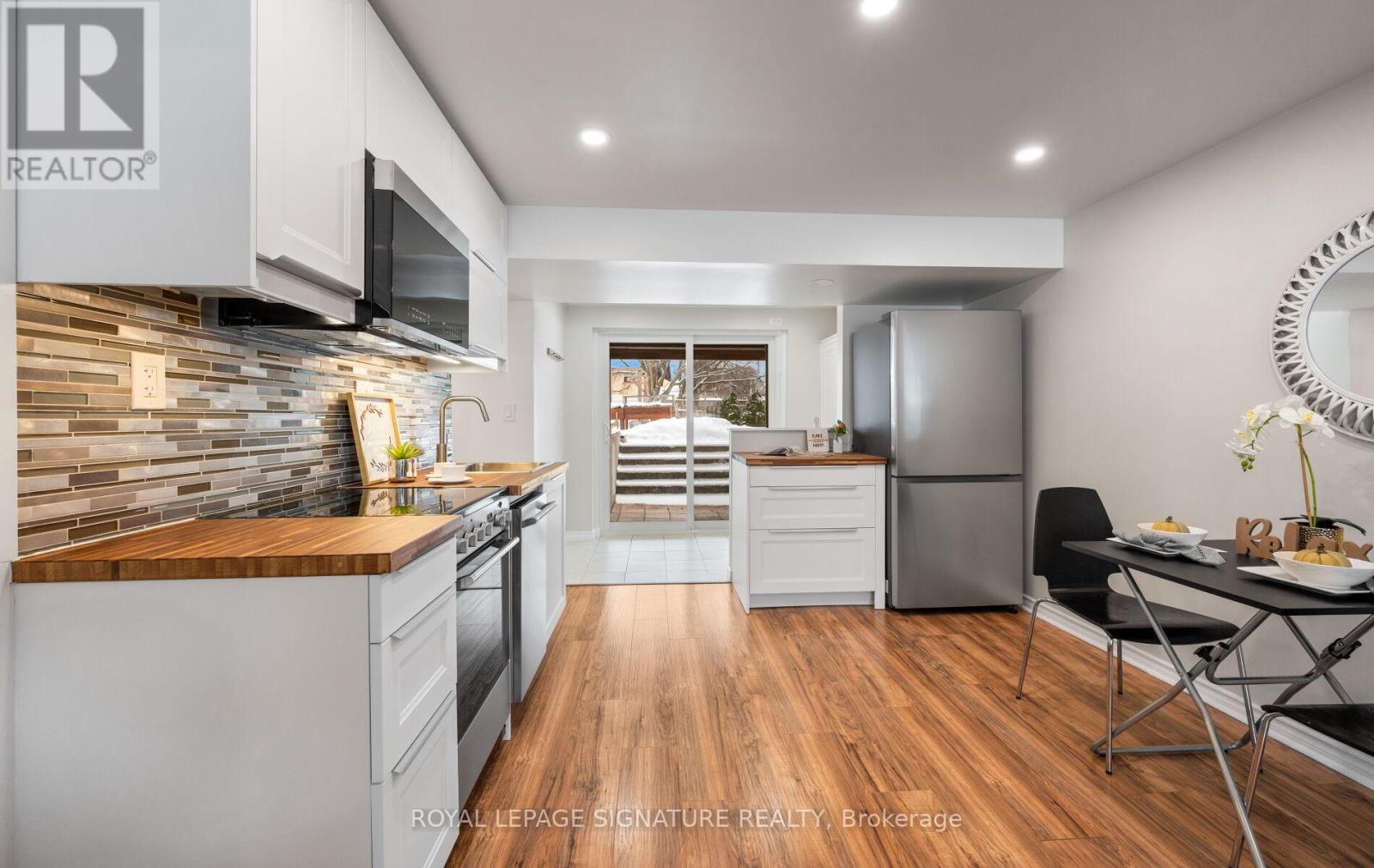 6943 Estoril Road, Mississauga, Ontario  L5N 1N3 - Photo 33 - W13012400