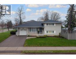 19 BOXWOOD ROAD, Toronto, Ontario