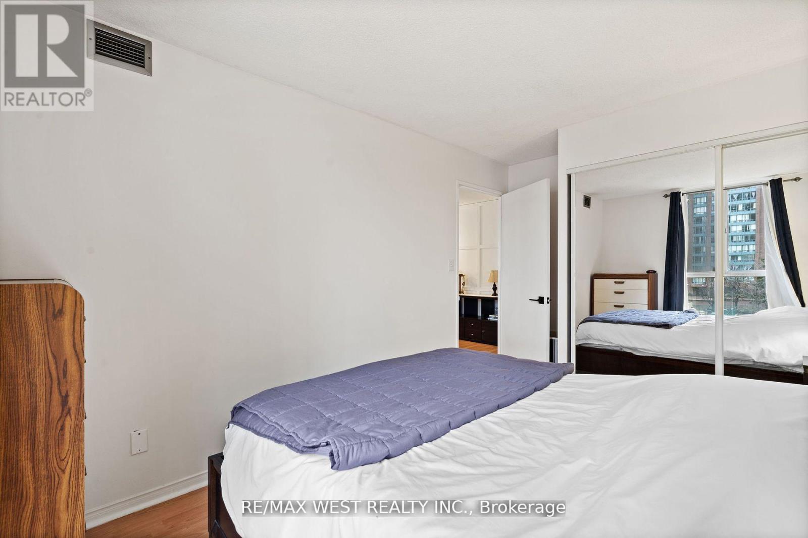 316 - 155 Hillcrest Avenue, Mississauga (Cooksville), Ontario  L5B 3Z2 - Photo 21 - W13012408