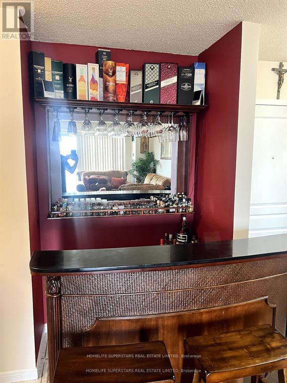 416 - 300 Ray Lawson Boulevard, Brampton, Ontario  L6Y 5H5 - Photo 2 - W13012416