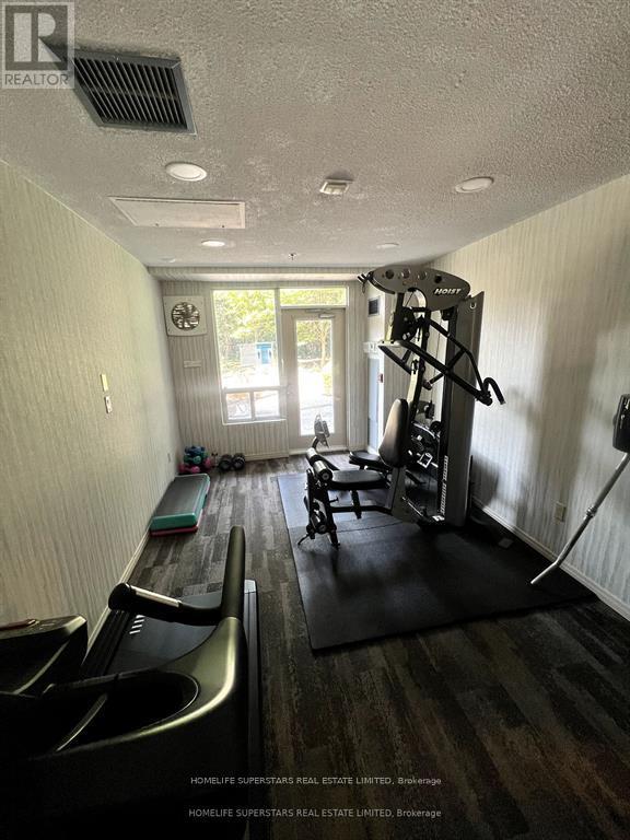 416 - 300 Ray Lawson Boulevard, Brampton, Ontario  L6Y 5H5 - Photo 8 - W13012416