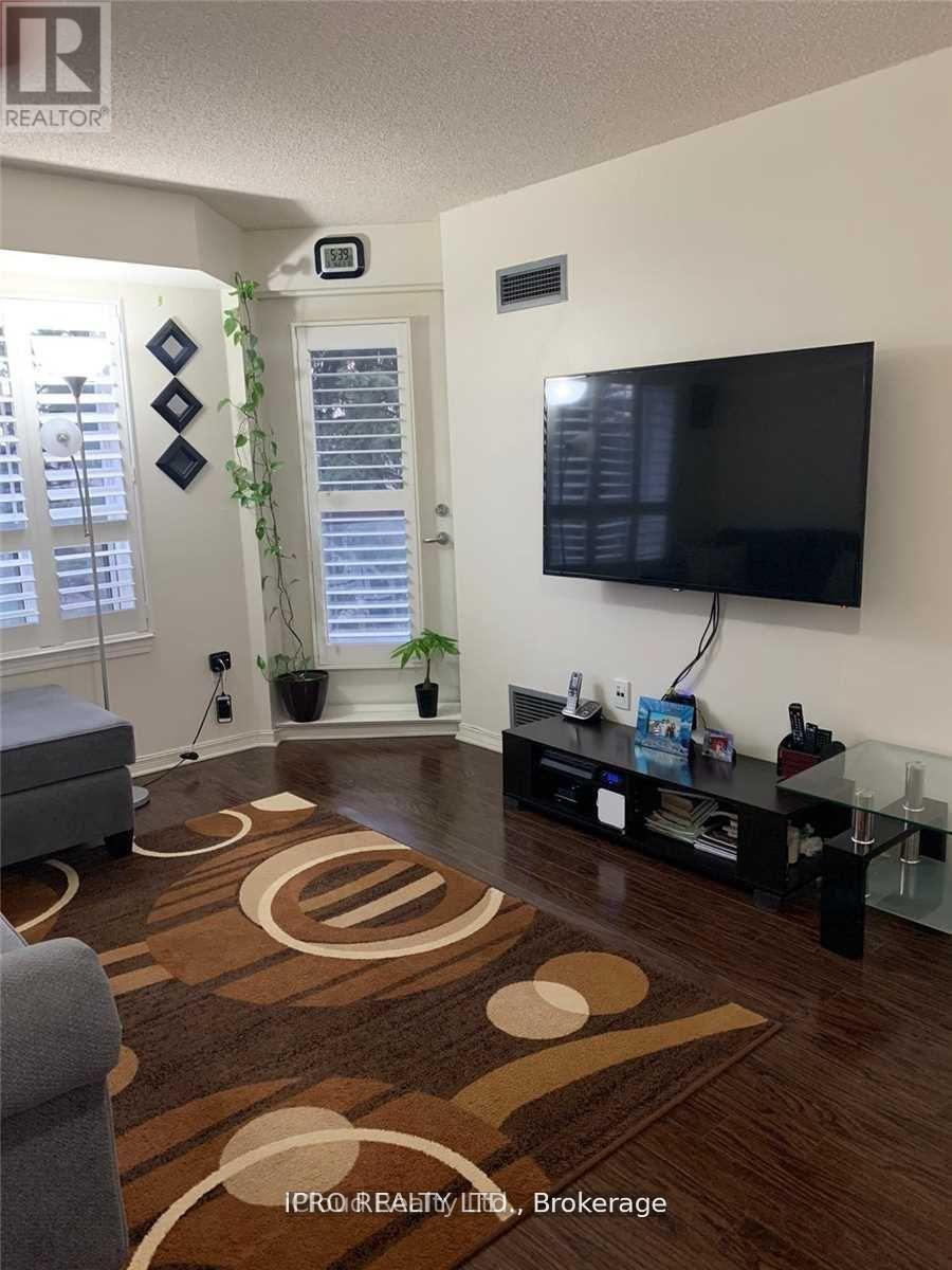 207 - 300 Ray Lawson Boulevard, Brampton, Ontario  L6Y 5H5 - Photo 8 - W13012418