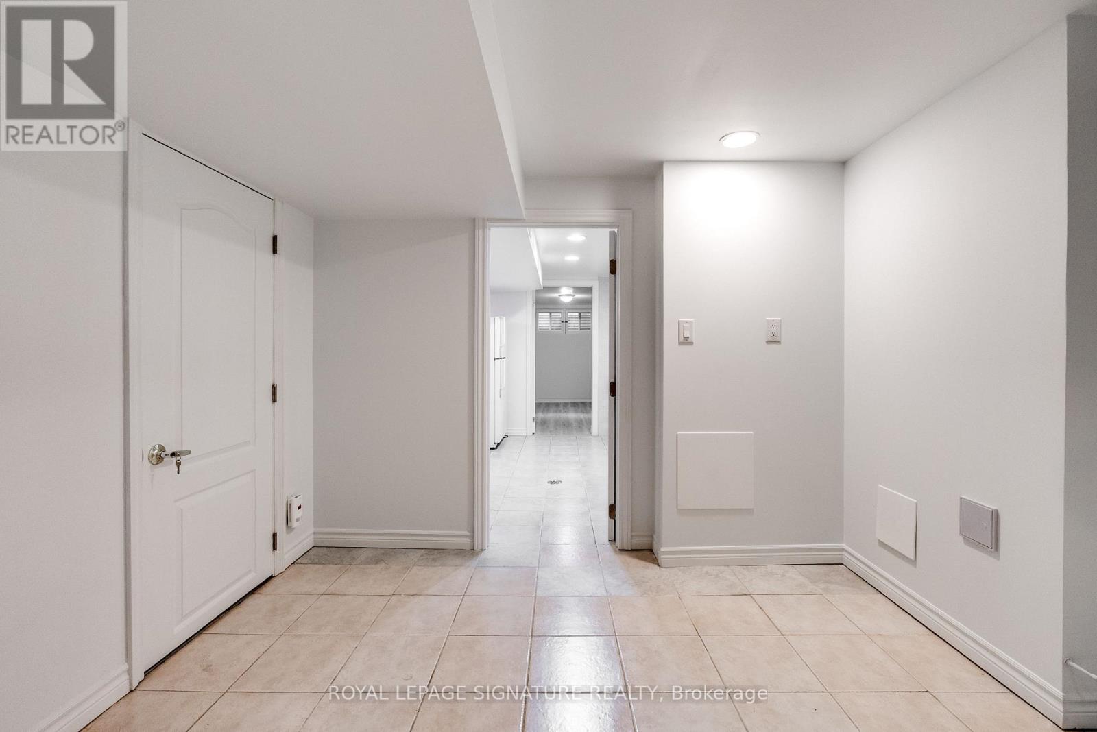 173 Rathburn Road, Toronto, Ontario  M9B 2L2 - Photo 15 - W13012430