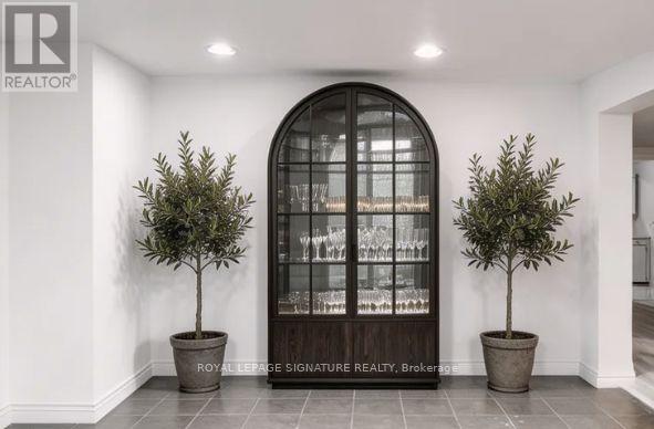 173 Rathburn Road, Toronto, Ontario  M9B 2L2 - Photo 5 - W13012430