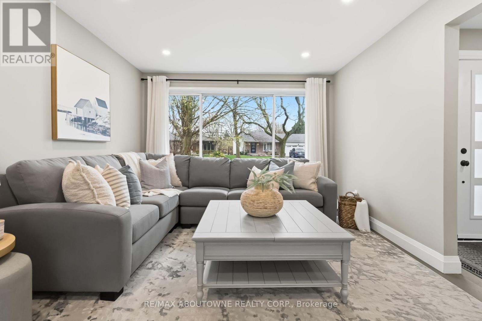 2485 Woburn Crescent, Oakville, Ontario  L6L 5E8 - Photo 13 - W13012454