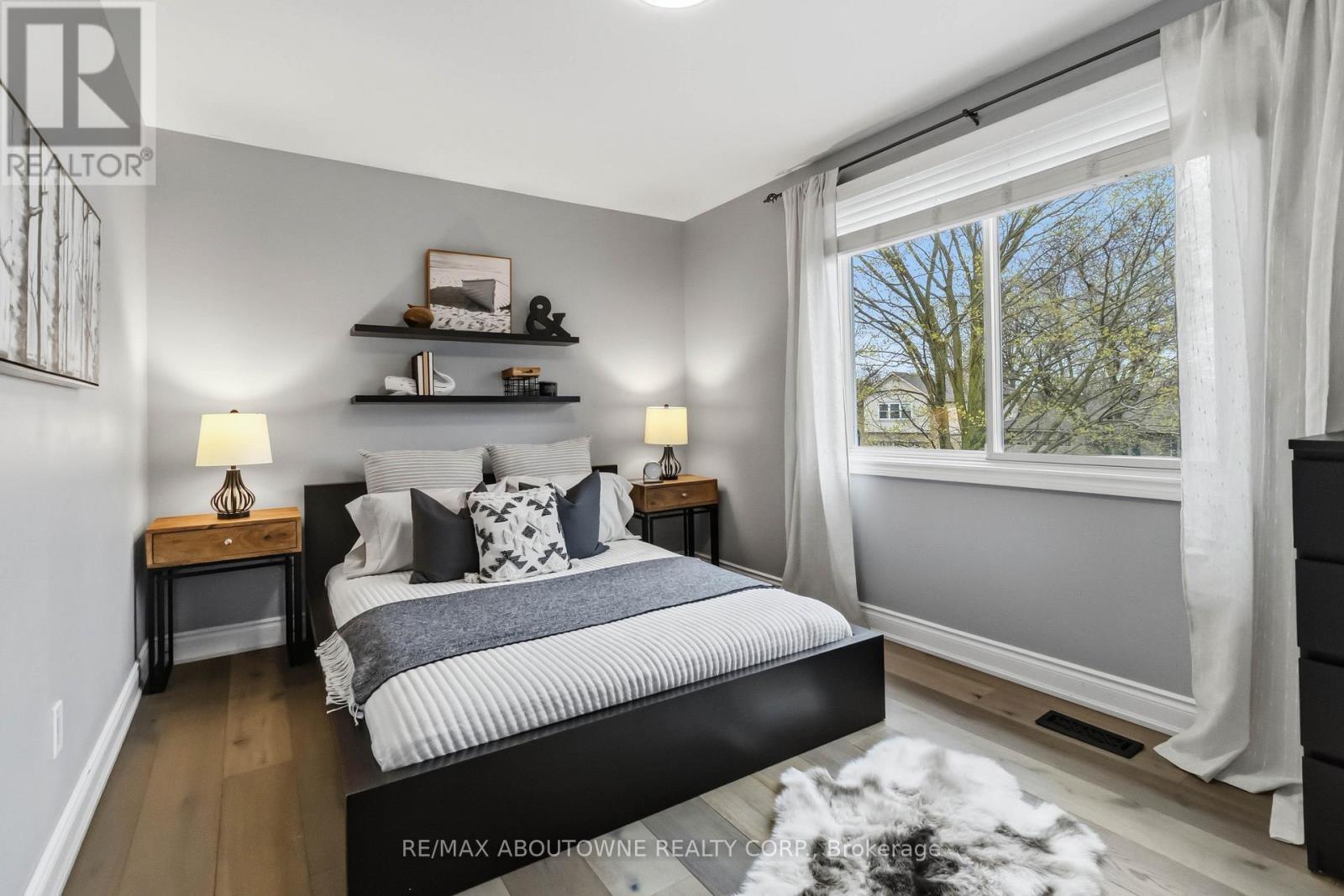 2485 Woburn Crescent, Oakville, Ontario  L6L 5E8 - Photo 21 - W13012454