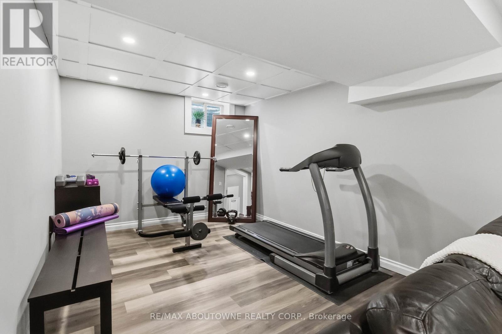 2485 Woburn Crescent, Oakville, Ontario  L6L 5E8 - Photo 38 - W13012454