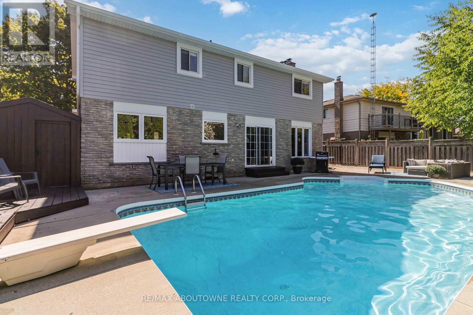 2485 Woburn Crescent, Oakville, Ontario  L6L 5E8 - Photo 42 - W13012454