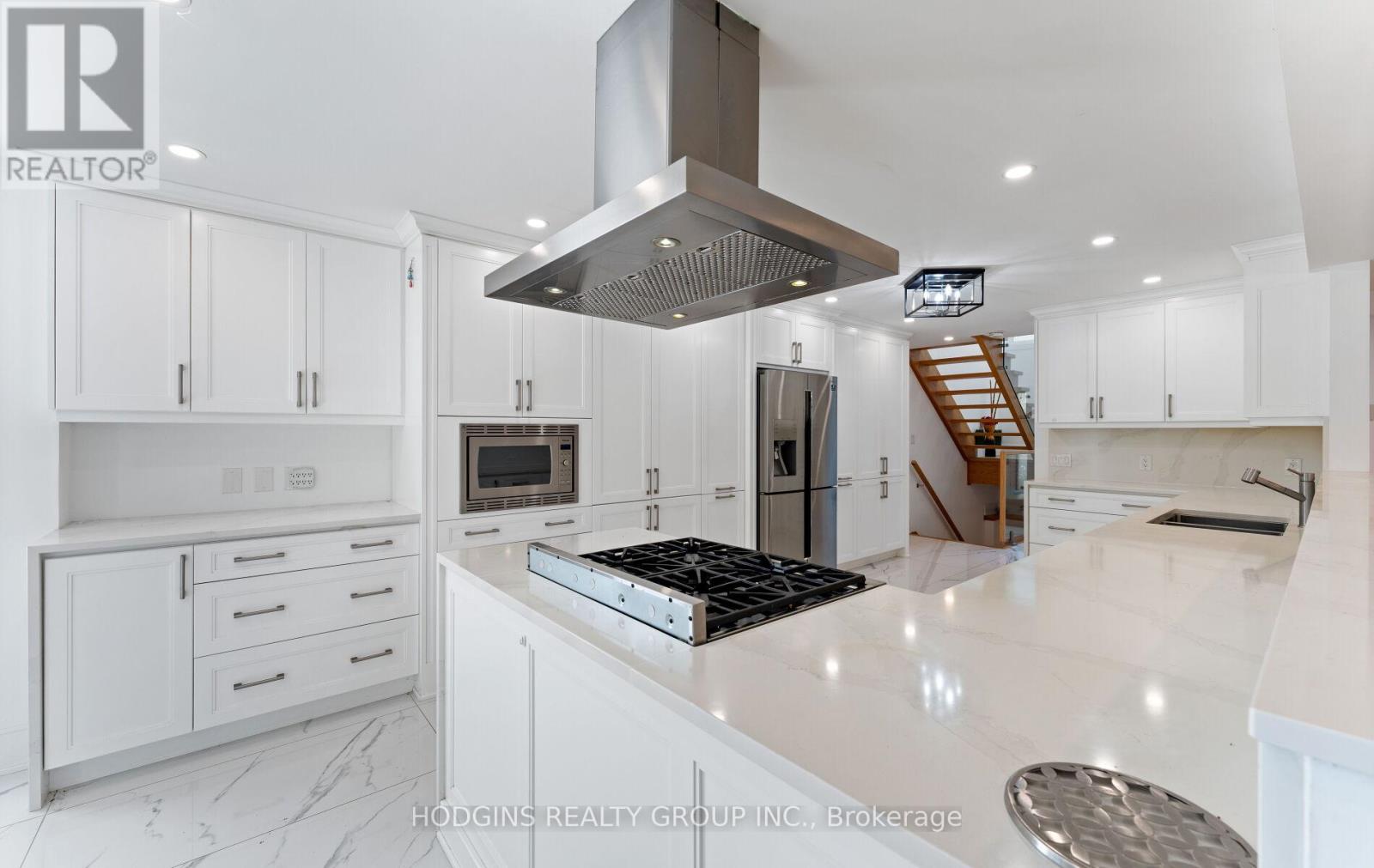 1670 Caverly Court, Mississauga, Ontario  L5L 3L7 - Photo 13 - W13012482