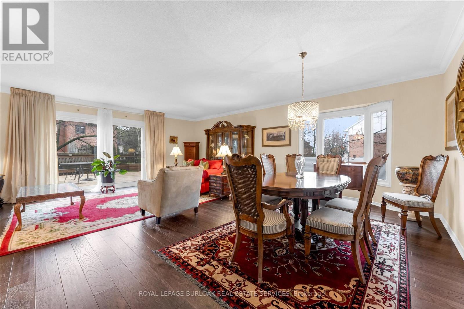 47 Windhaven Place, Oakville (Br Bronte), Ontario  L6L 6L1 - Photo 11 - W13012510