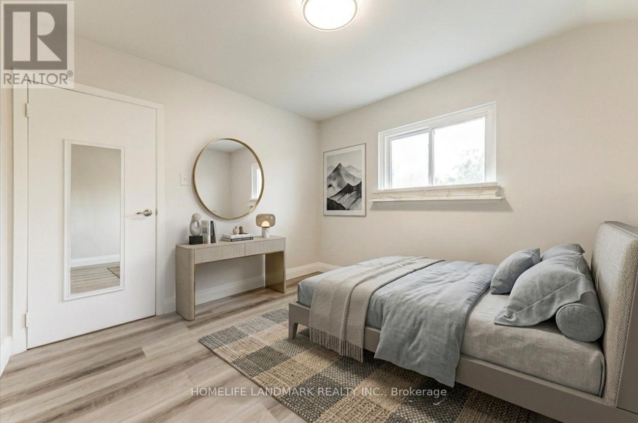 25 Secroft Crescent, Toronto (Black Creek), Ontario  M3N 1R5 - Photo 8 - W13012514