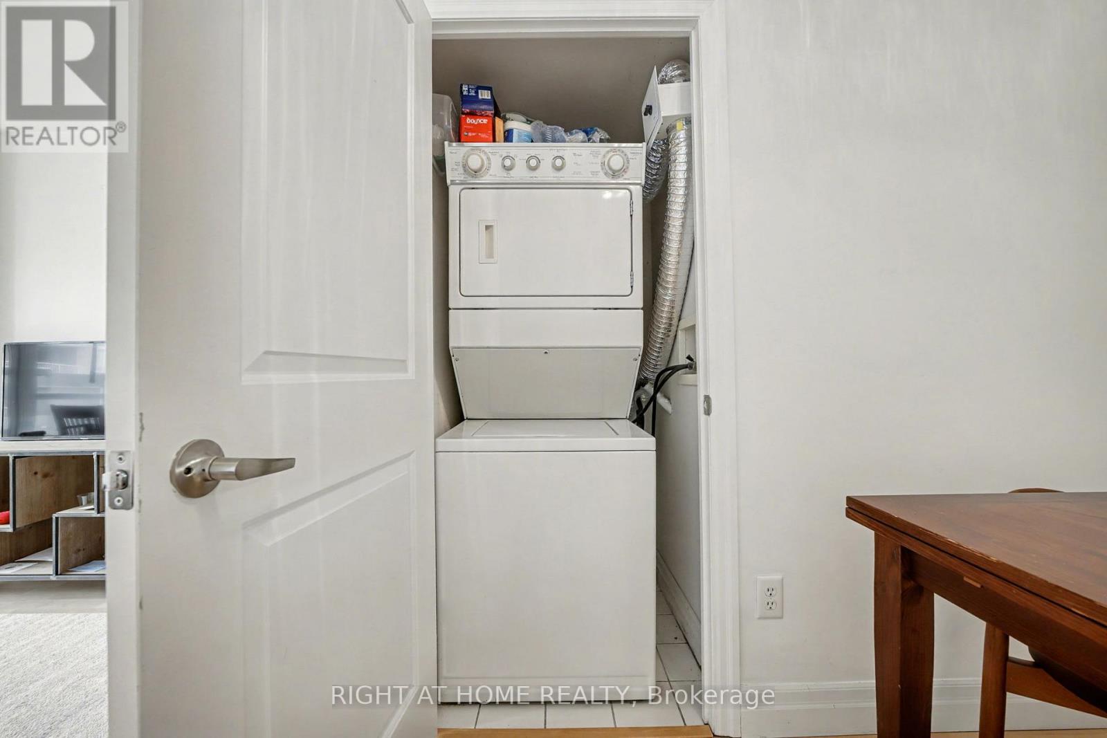 Lph13 - 15 Stafford Street, Toronto, Ontario  M5V 3X6 - Photo 20 - C12576856