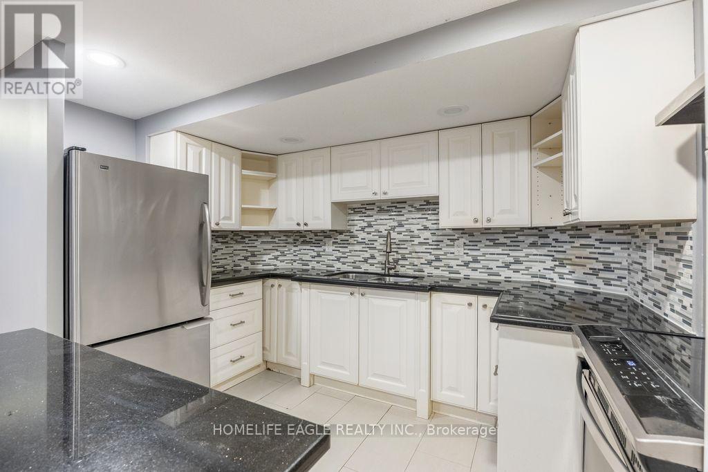 20286 Yonge Street, East Gwillimbury, Ontario  L9N 1B1 - Photo 28 - N13009504