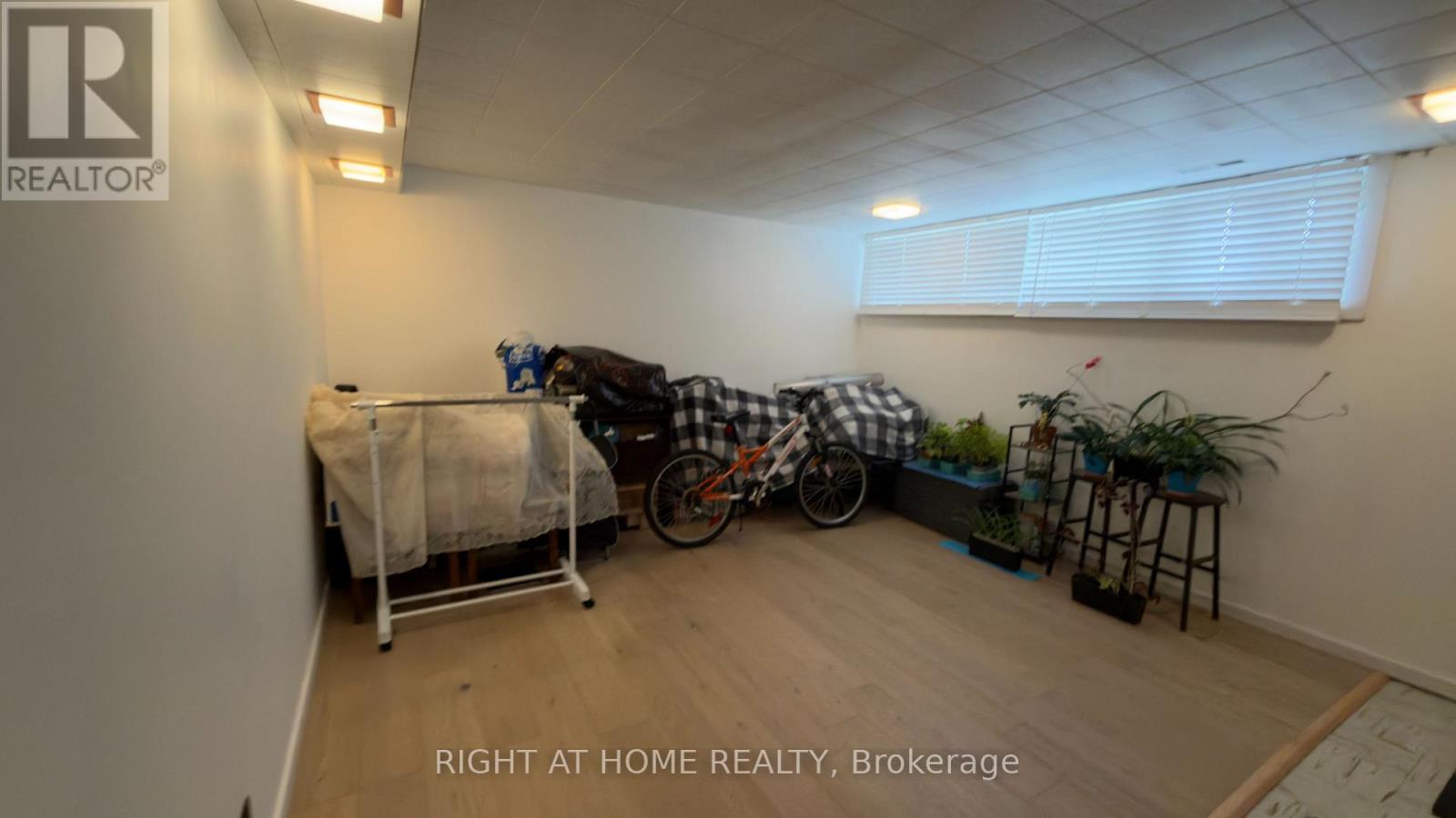 21 Mitre Place, Toronto, Ontario  M9R 3C5 - Photo 35 - W13011668