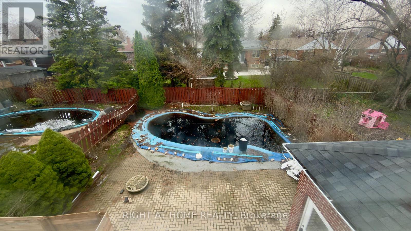 21 Mitre Place, Toronto, Ontario  M9R 3C5 - Photo 4 - W13011668