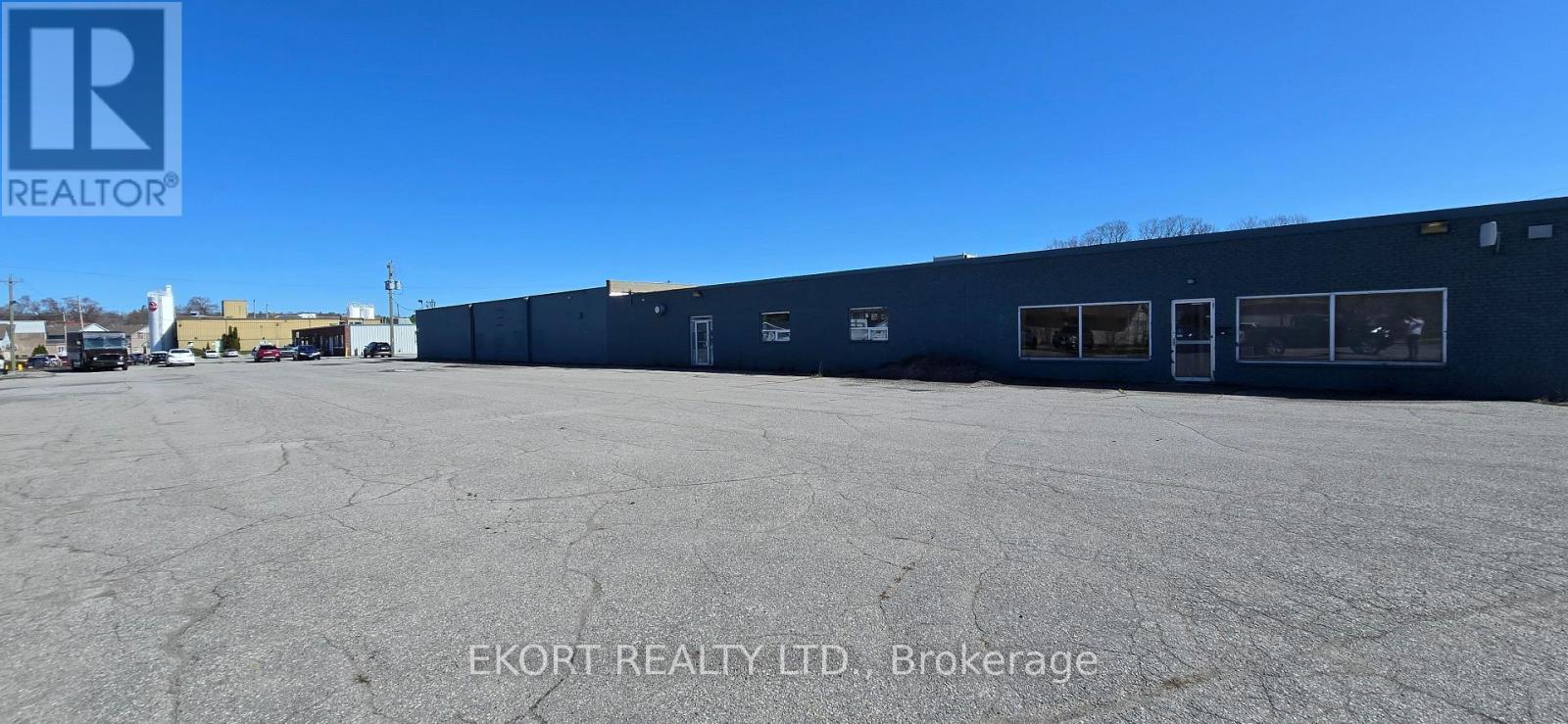 10 Canal Street, Quinte West, Ontario  K8V 4K2 - Photo 2 - X12989650