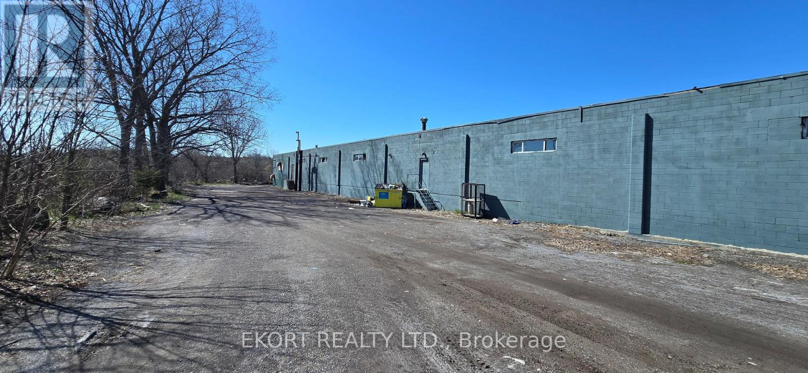 10 Canal Street, Quinte West, Ontario  K8V 4K2 - Photo 9 - X12989650