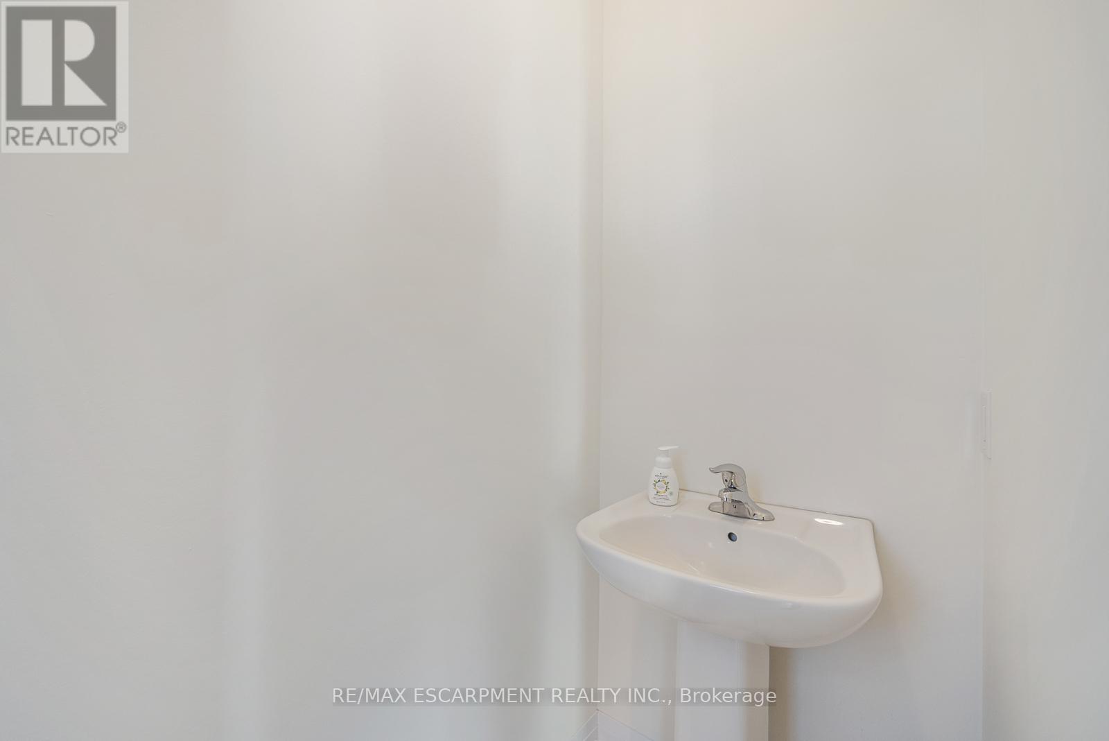 465 Adelaide Street, Wellington North (Arthur), Ontario  N0G 1A0 - Photo 24 - X13012282