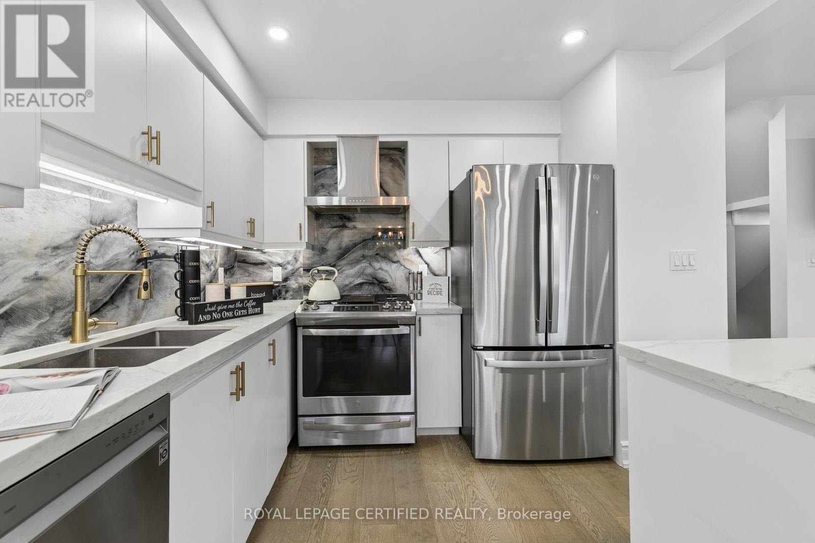 22 Golden Terrace Court, Kitchener, Ontario  N2N 3L2 - Photo 11 - X13012294