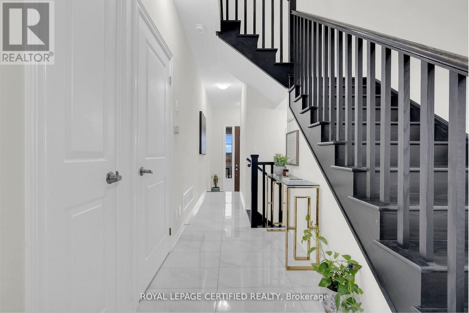 66 Grassbourne Avenue, Kitchener, Ontario  N2R 0S5 - Photo 11 - X13012378