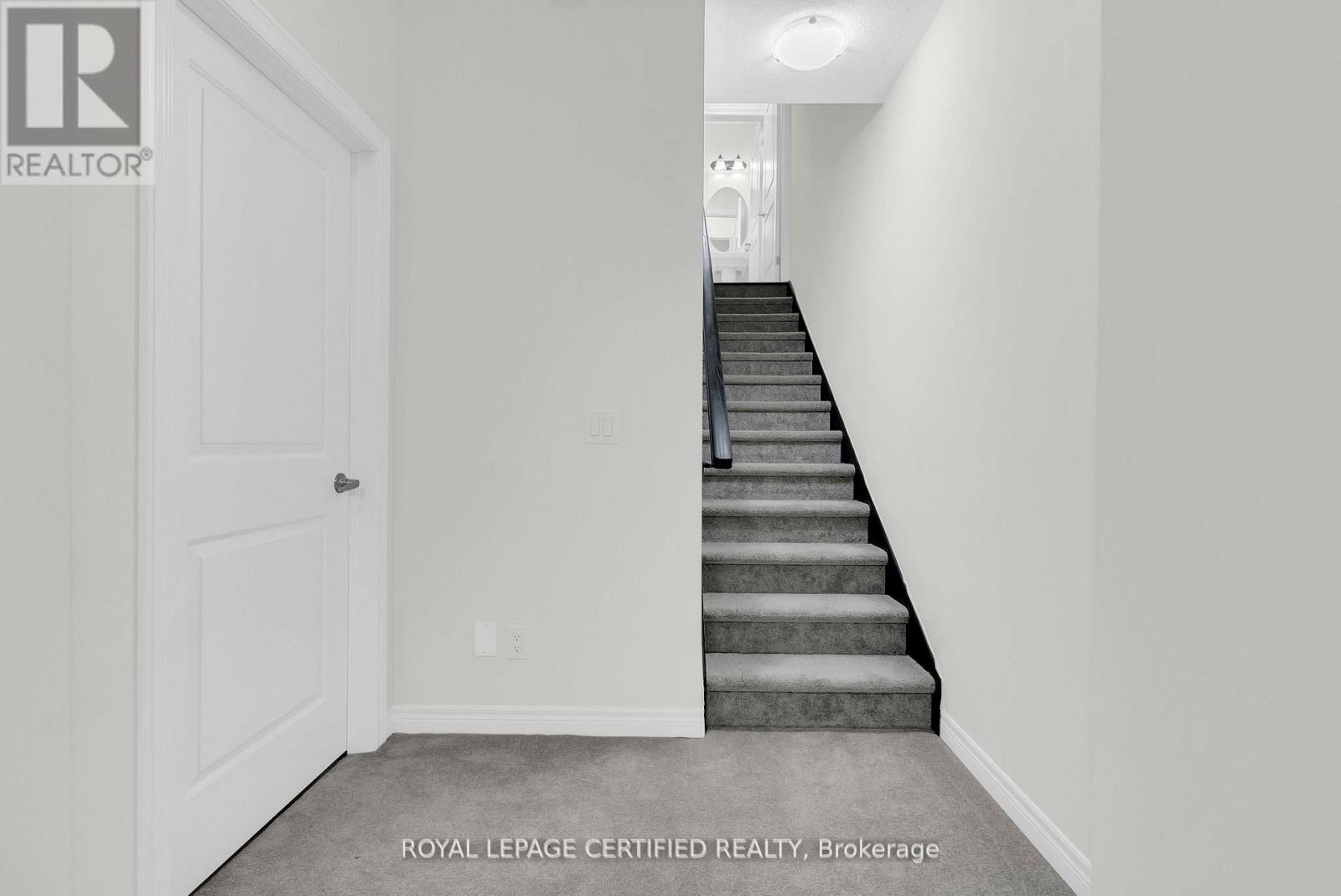 66 Grassbourne Avenue, Kitchener, Ontario  N2R 0S5 - Photo 39 - X13012378