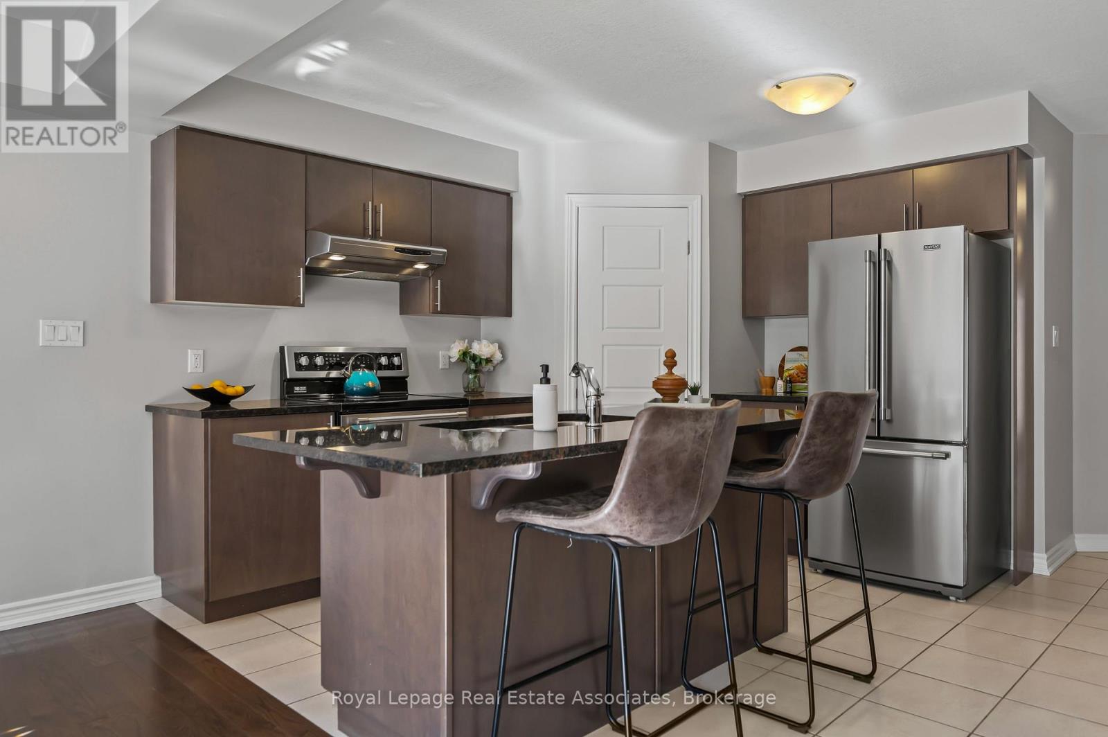 70 Hawkins Drive, Guelph, Ontario  N1L 0M7 - Photo 8 - X13012460