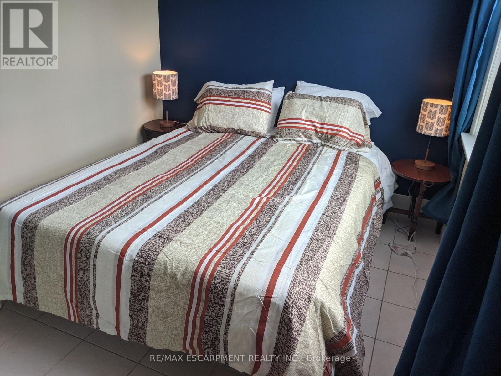 4 - 63 Pelham Road E, St. Catharines, Ontario  L2S 1R6 - Photo 2 - X13012496