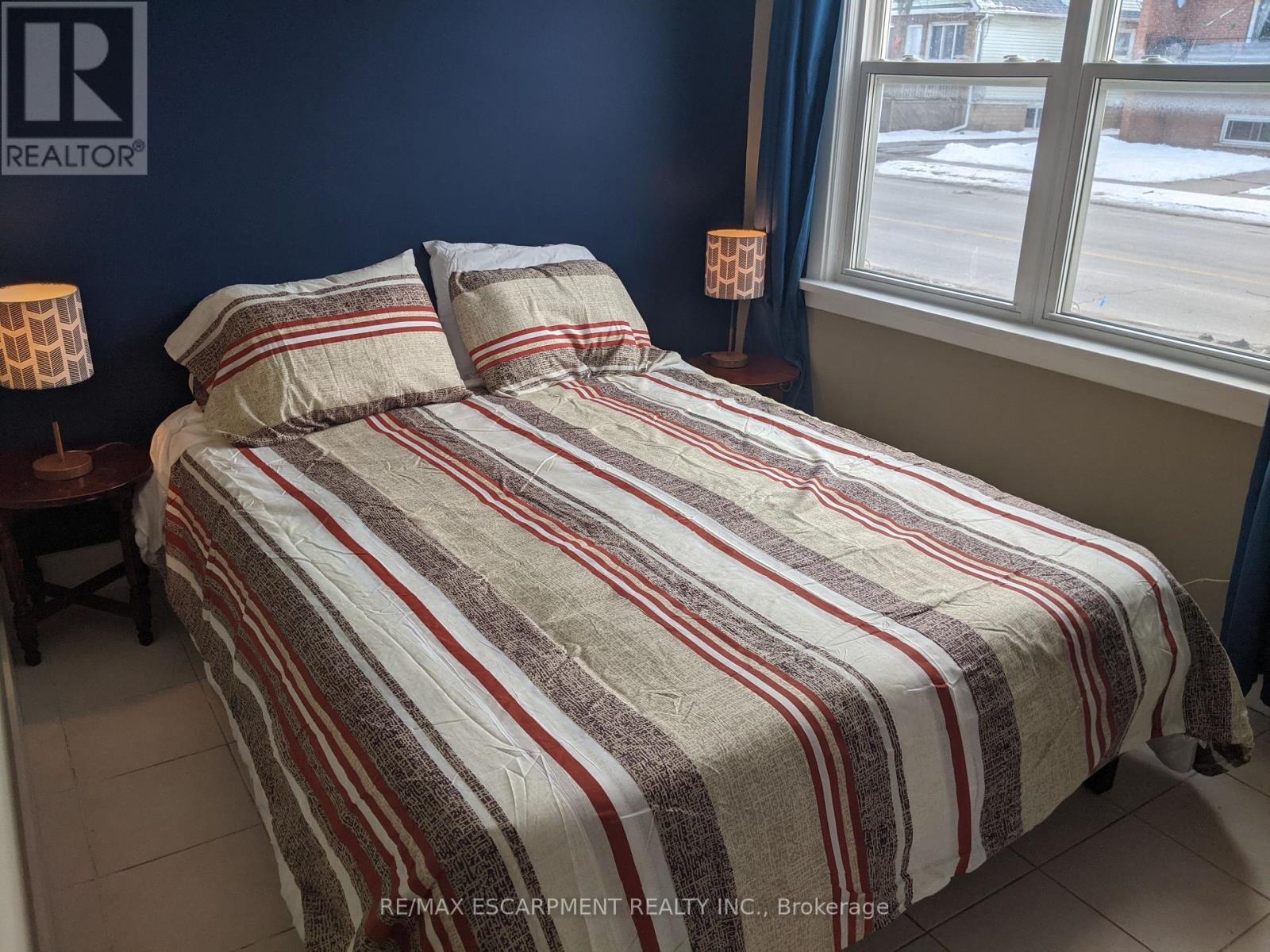 4 - 63 Pelham Road E, St. Catharines, Ontario  L2S 1R6 - Photo 3 - X13012496