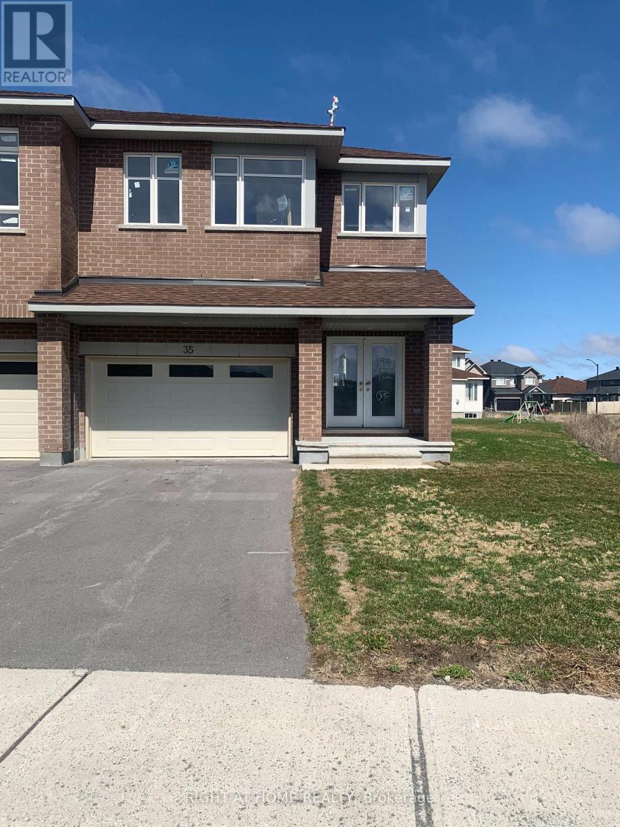 35 WYLIE WAY, Carleton Place, Ontario