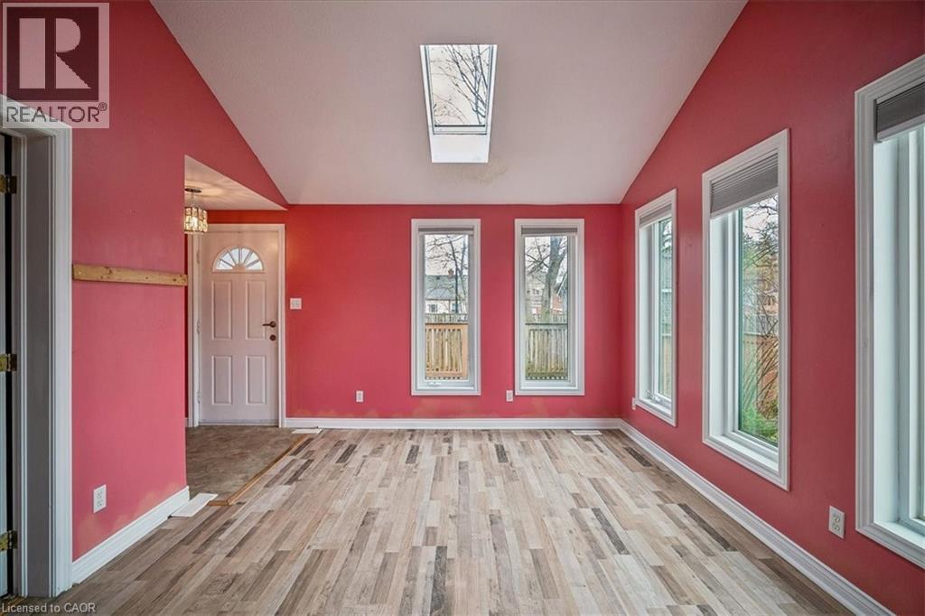 5 Herbert Court, Hamilton, Ontario  L8E 5A7 - Photo 14 - 40821790