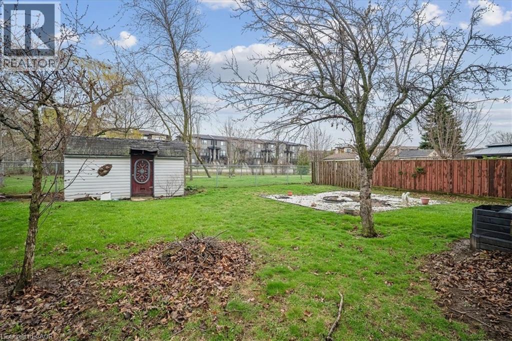 5 Herbert Court, Hamilton, Ontario  L8E 5A7 - Photo 22 - 40821790