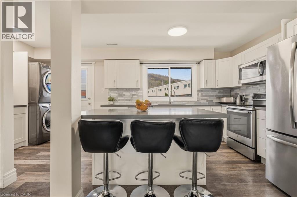 23 Watsons Lane Unit# 6, Dundas, Ontario  L9H 5G9 - Photo 12 - 40821765