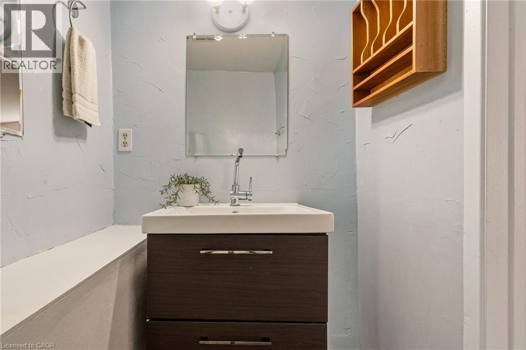 23 Watsons Lane Unit# 6, Dundas, Ontario  L9H 5G9 - Photo 33 - 40821765