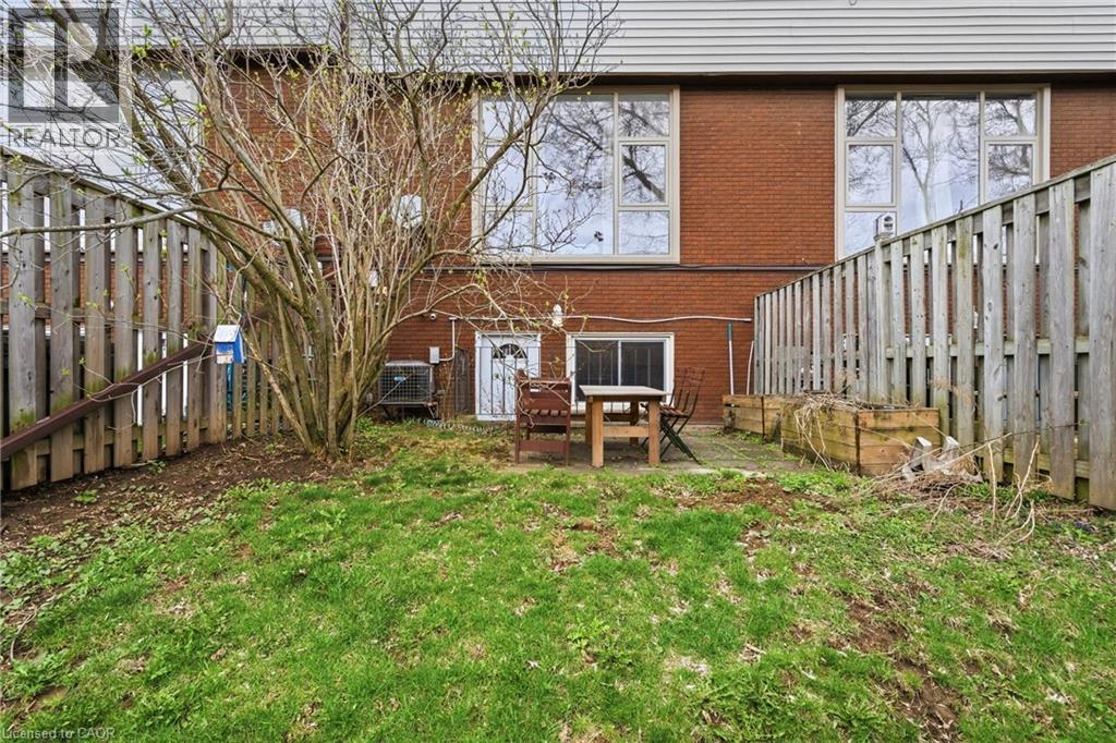 23 Watsons Lane Unit# 6, Dundas, Ontario  L9H 5G9 - Photo 38 - 40821765