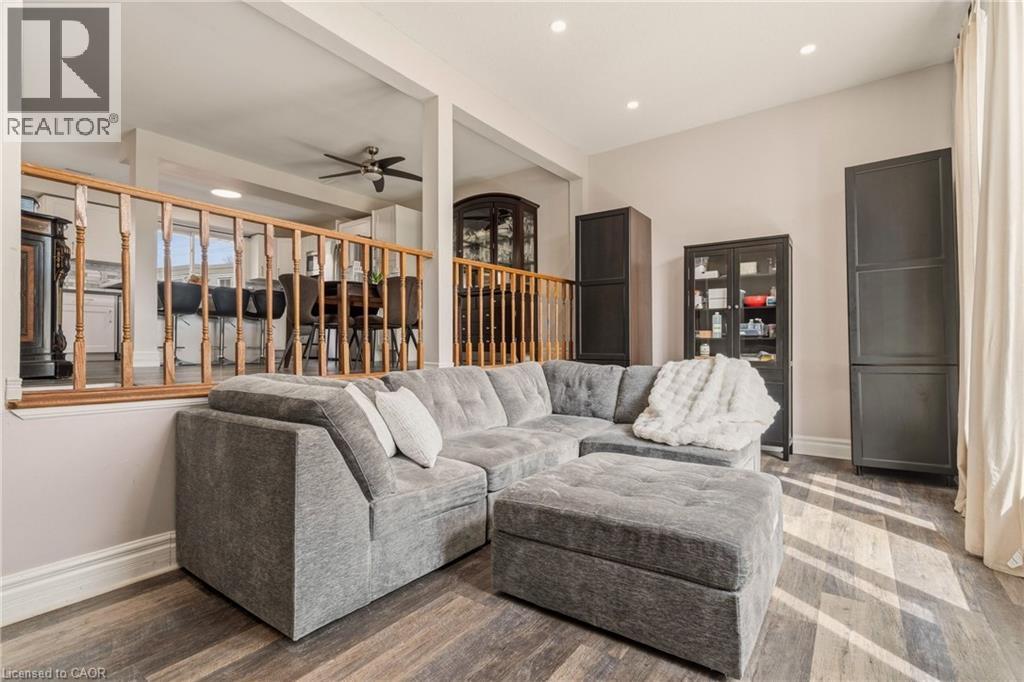 23 Watsons Lane Unit# 6, Dundas, Ontario  L9H 5G9 - Photo 4 - 40821765