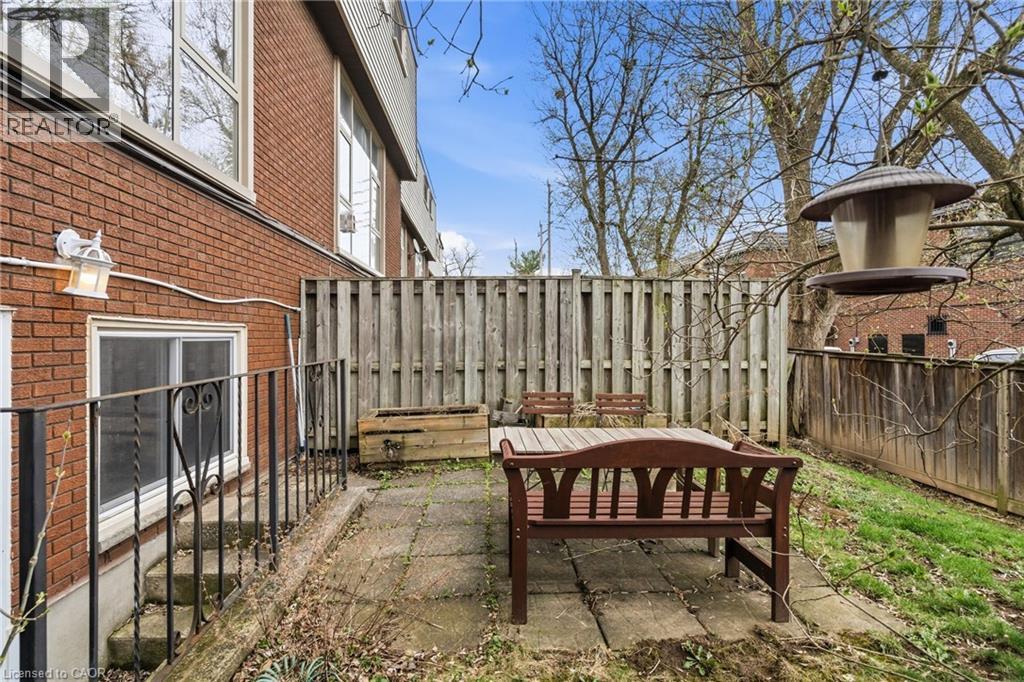 23 Watsons Lane Unit# 6, Dundas, Ontario  L9H 5G9 - Photo 40 - 40821765